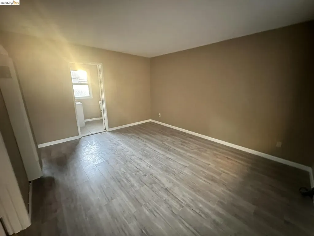 1075 47th Street Emeryville CA 94608