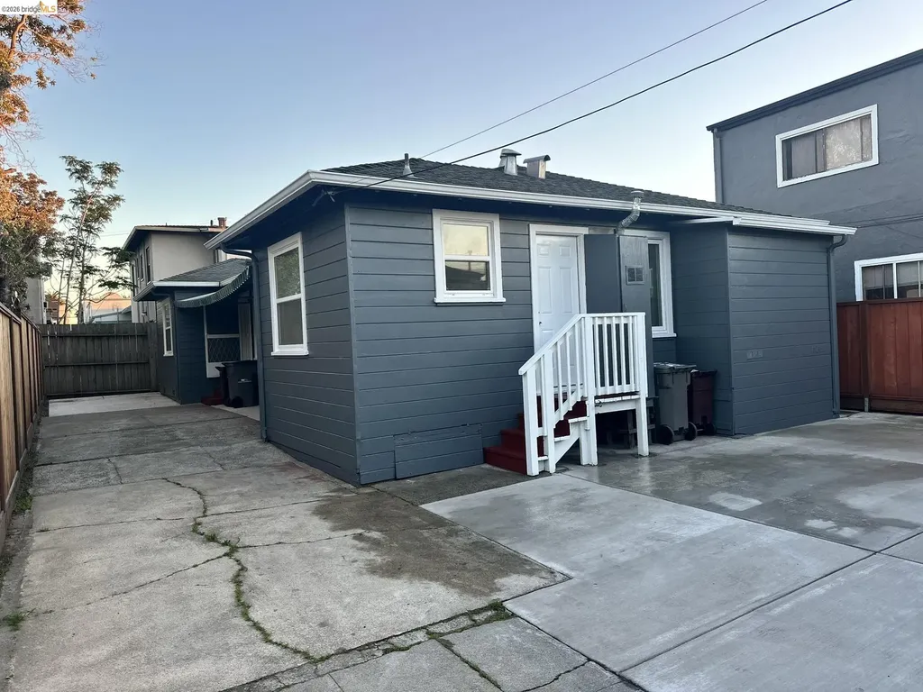 1075 47th Street Emeryville CA 94608