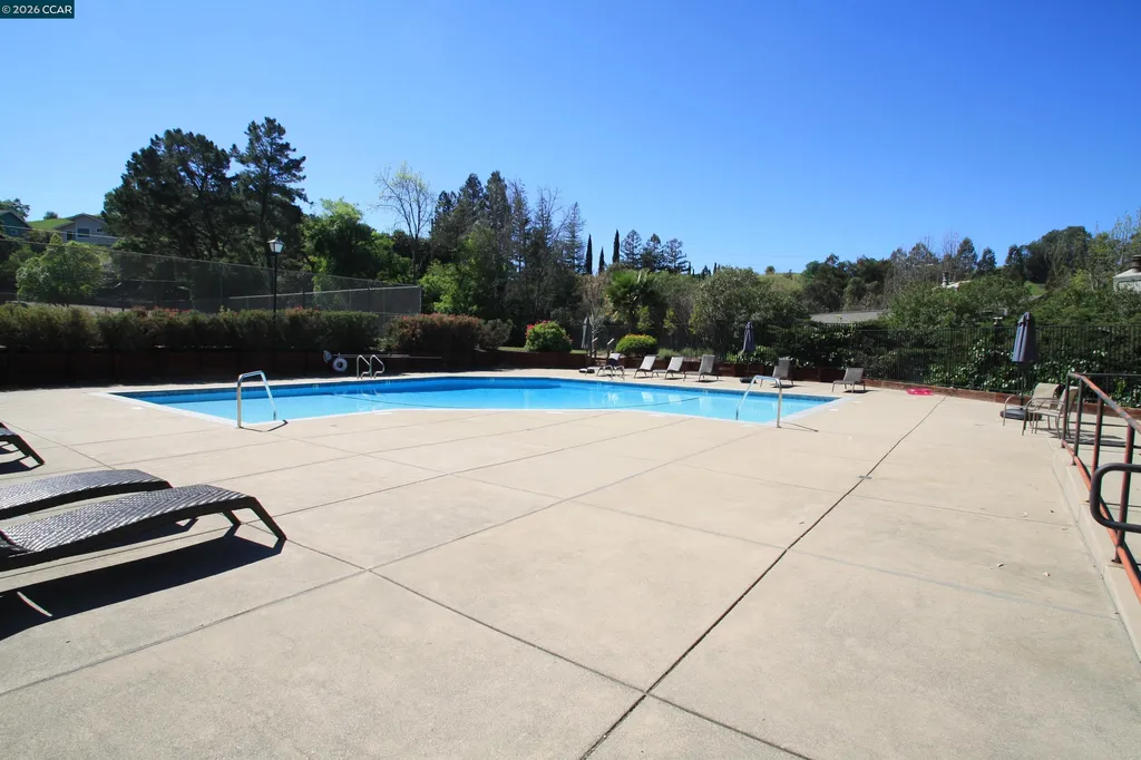 1509 Ashwood Drive Martinez CA 94553