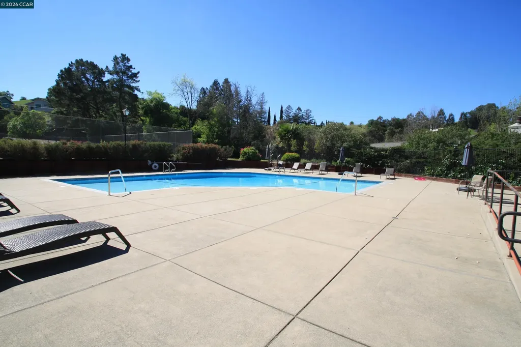 1509 Ashwood Drive Martinez CA 94553