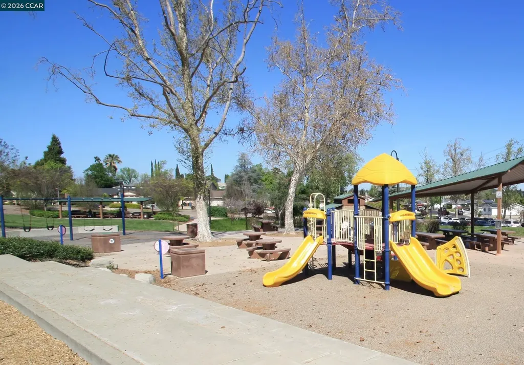1509 Ashwood Drive Martinez CA 94553