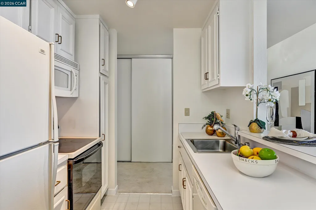 5340 Broadway Terrace Oakland CA 94618