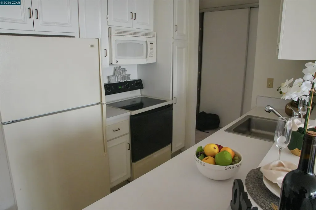5340 Broadway Terrace Oakland CA 94618