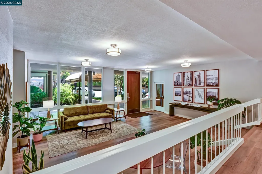5340 Broadway Terrace Oakland CA 94618
