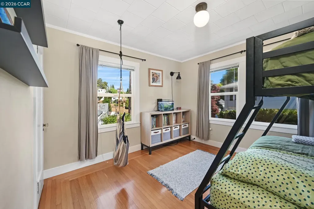 26 Cooke Street Crockett CA 94525