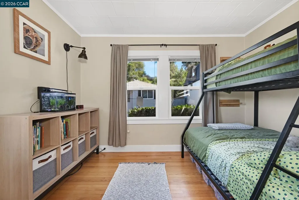 26 Cooke Street Crockett CA 94525