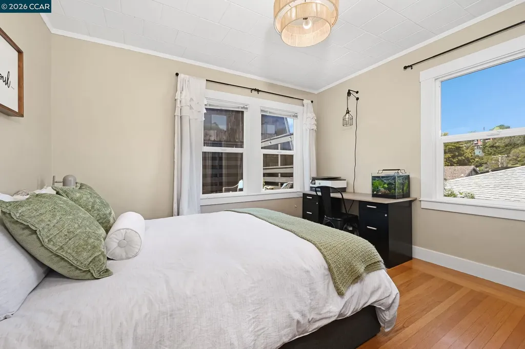 26 Cooke Street Crockett CA 94525