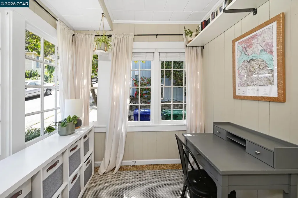 26 Cooke Street Crockett CA 94525