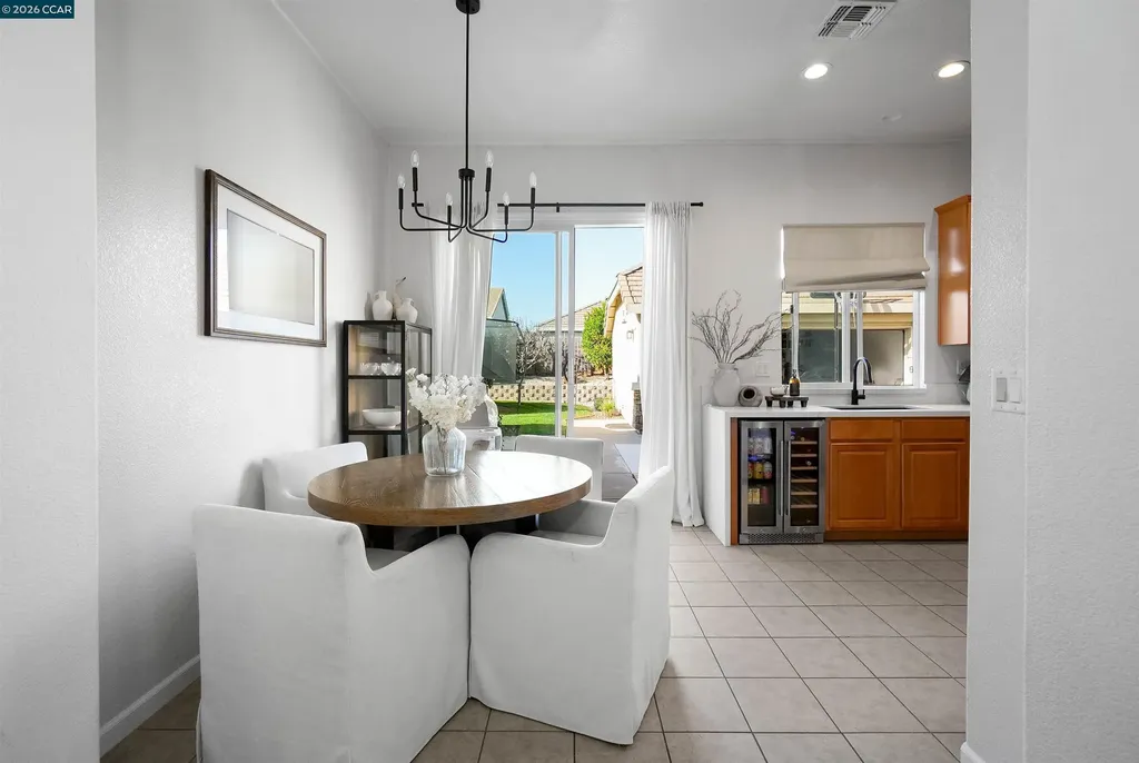 1633 Savannah Lane Suisun City CA 94585