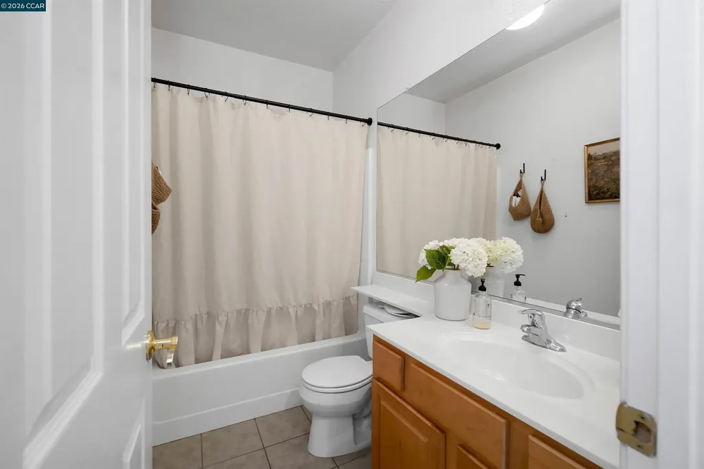 1633 Savannah Lane Suisun City CA 94585