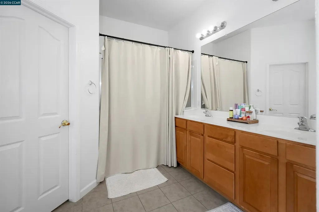 1633 Savannah Lane Suisun City CA 94585