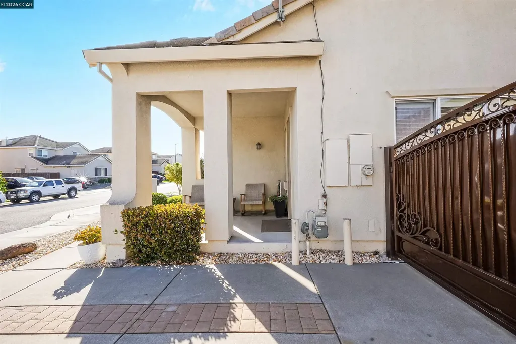 1633 Savannah Lane Suisun City CA 94585