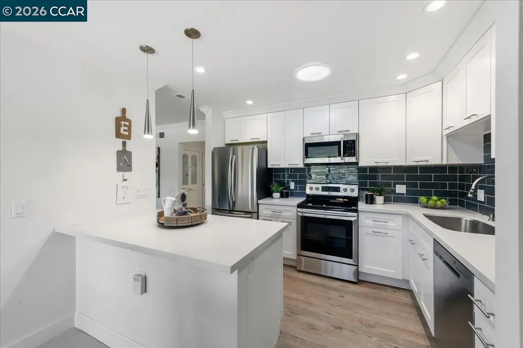 1217 Leisure Lane Walnut Creek CA 94595