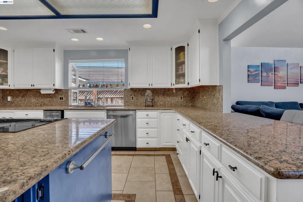 31262 San Andreas Drive Union City CA 94587