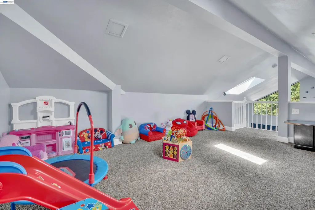 31262 San Andreas Drive Union City CA 94587