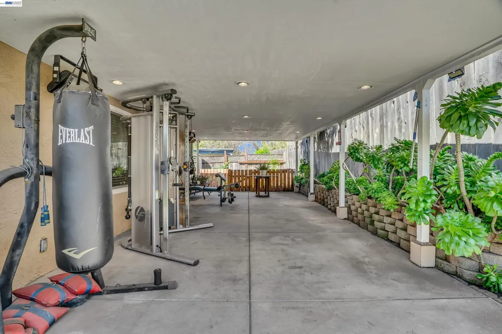 31262 San Andreas Drive Union City CA 94587
