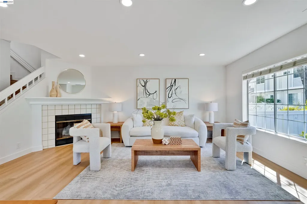 34743 Chanel Terrace Fremont CA 94555