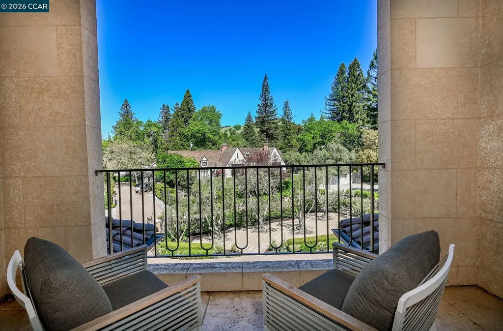 2080 Calle Los Callados Diablo CA 94528