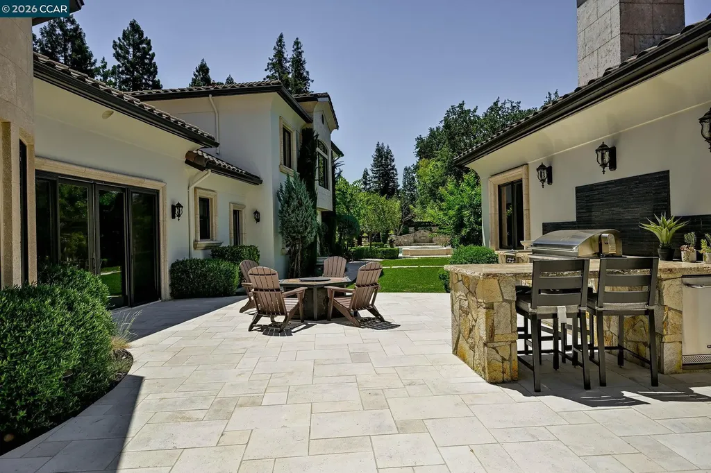 2080 Calle Los Callados Diablo CA 94528