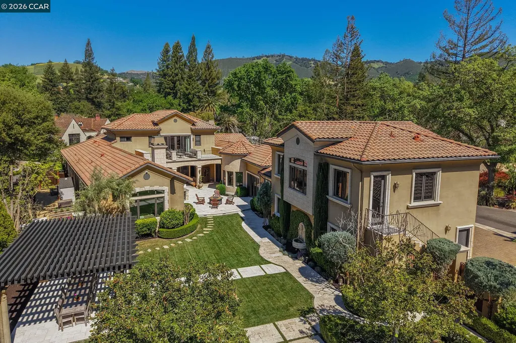 2080 Calle Los Callados Diablo CA 94528