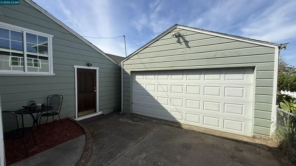 611 Amador Street Richmond CA 94805