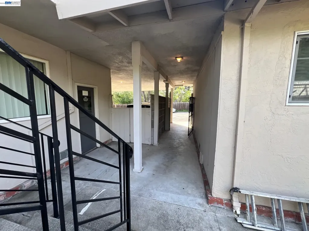 1594 Morgan Walnut Creek CA 94596