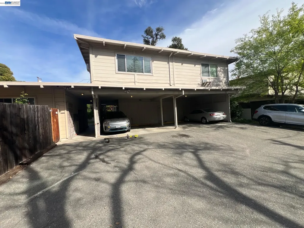 1594 Morgan Walnut Creek CA 94596