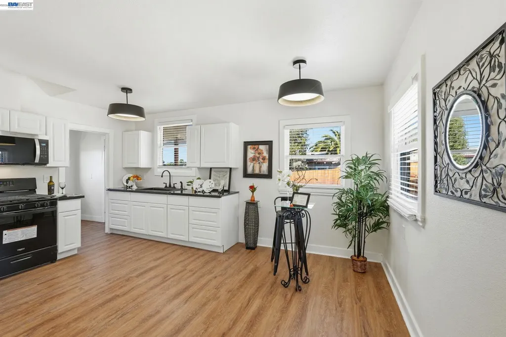 2957 73rd Avenue Oakland CA 94605