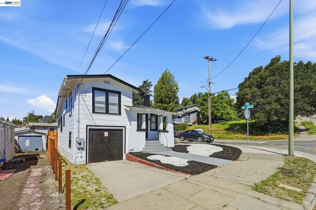 2957 73rd Avenue Oakland CA 94605
