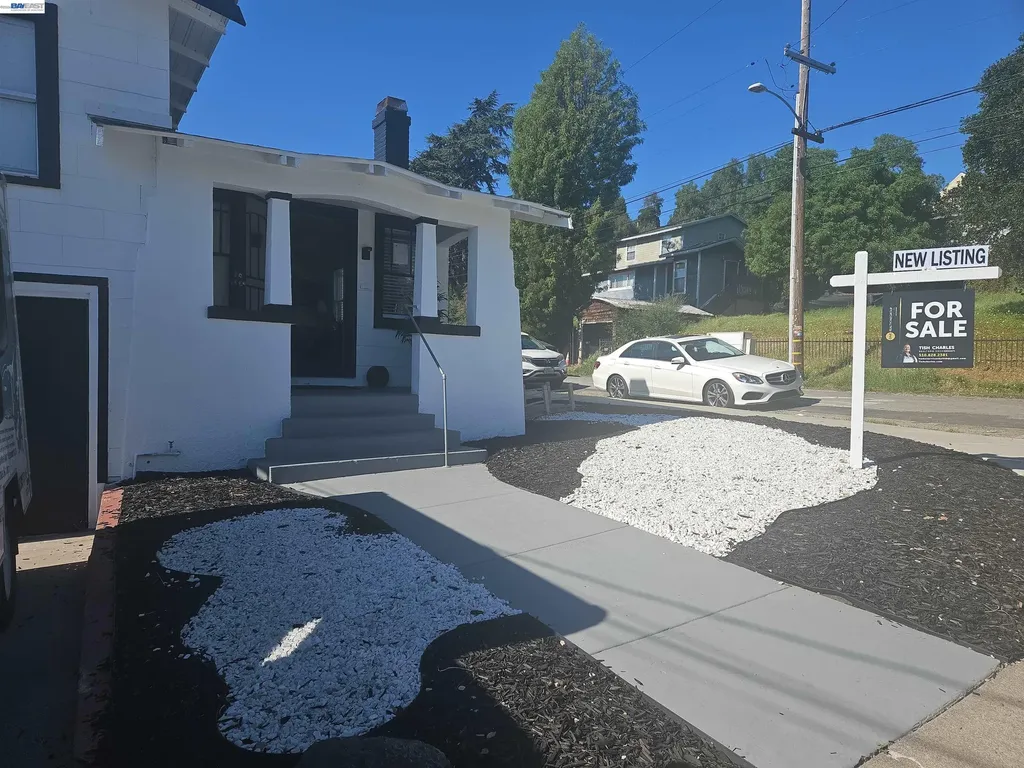 2957 73rd Avenue Oakland CA 94605