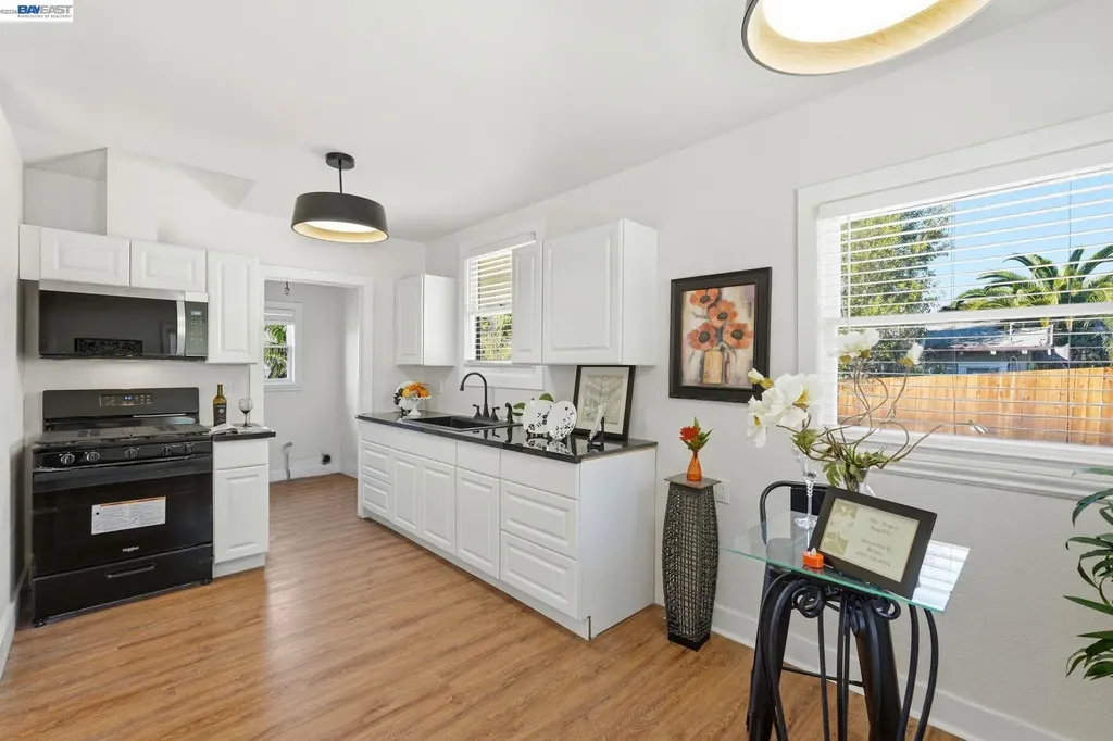 2957 73rd Avenue Oakland CA 94605