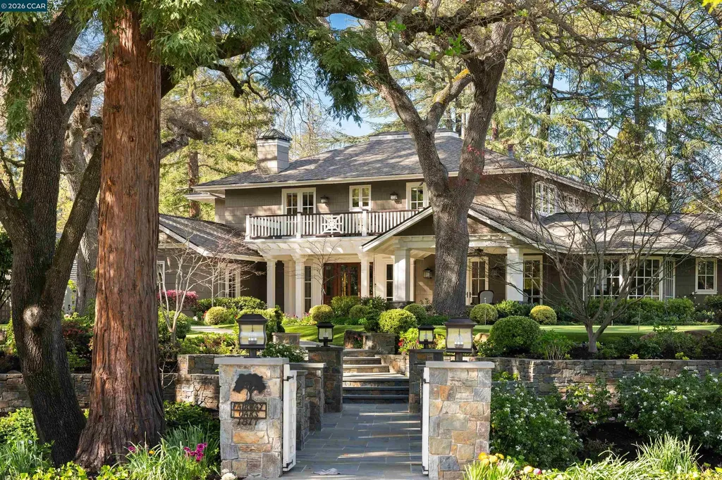 1817 Calle Arroyo Diablo CA 94528