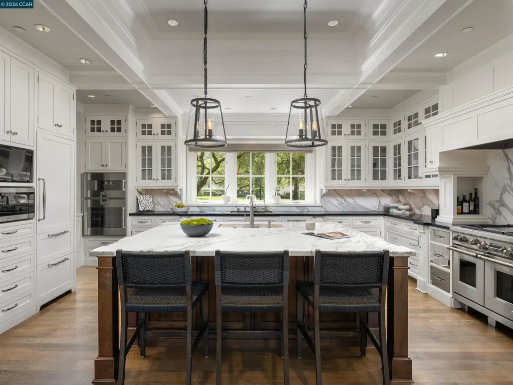 1817 Calle Arroyo Diablo CA 94528