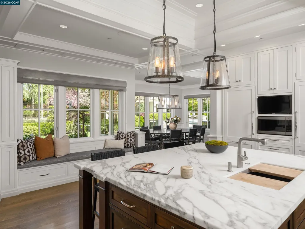 1817 Calle Arroyo Diablo CA 94528