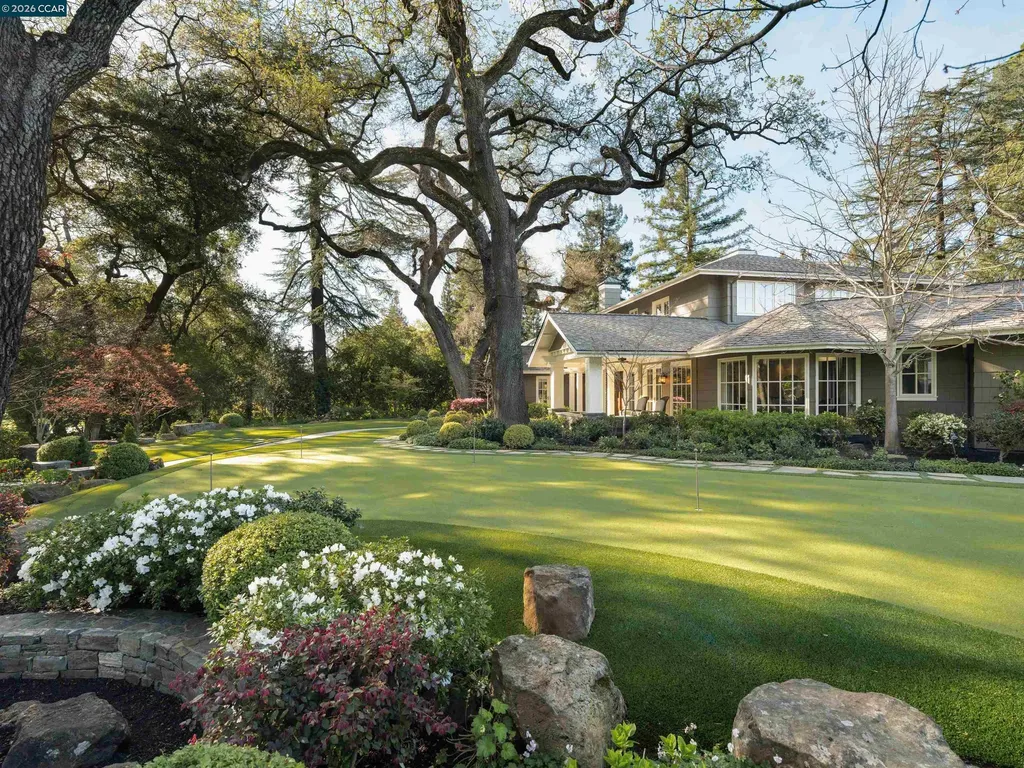 1817 Calle Arroyo Diablo CA 94528