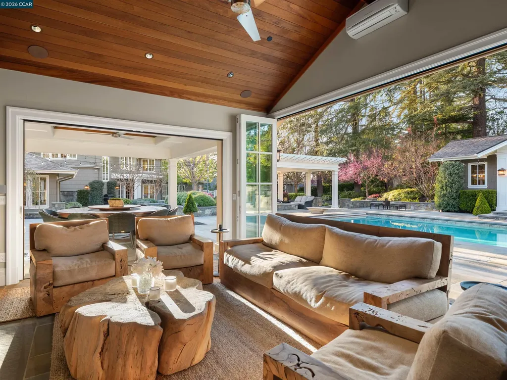 1817 Calle Arroyo Diablo CA 94528