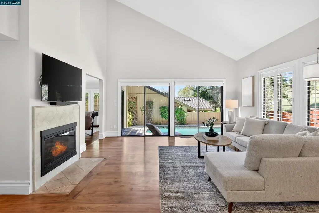 951 Redwood Drive Danville CA 94506