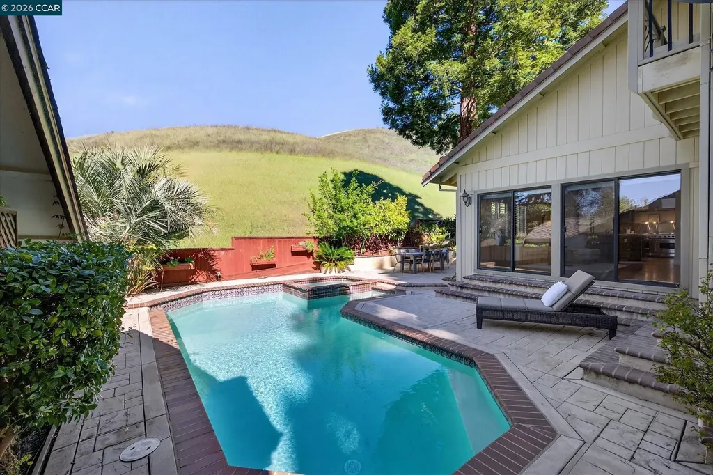 951 Redwood Drive Danville CA 94506