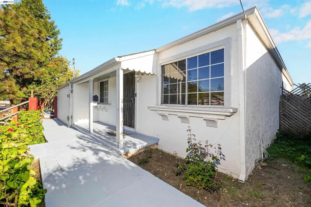 387 Tennyson Road Hayward CA 94544