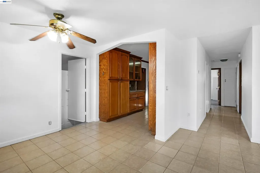 387 Tennyson Road Hayward CA 94544