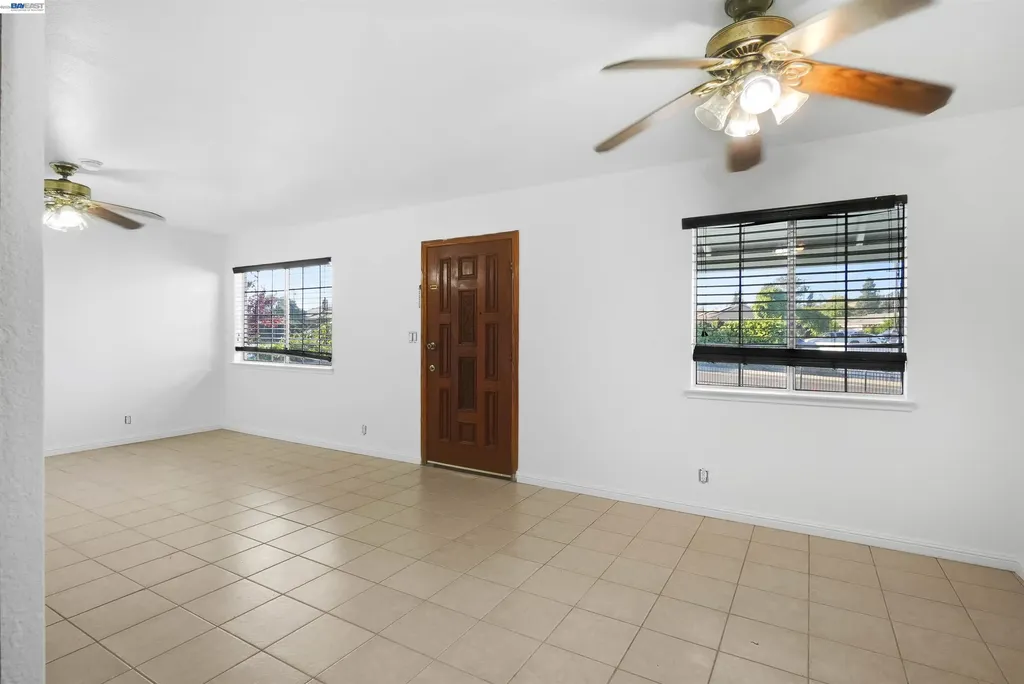 387 Tennyson Road Hayward CA 94544