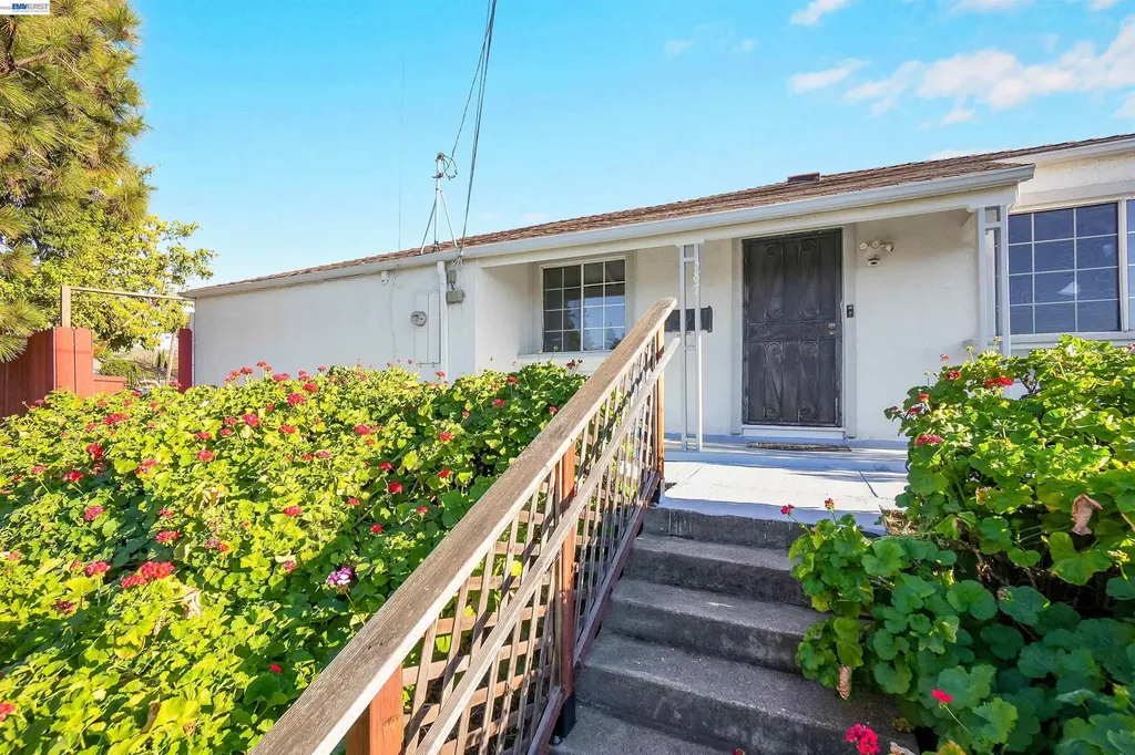 387 Tennyson Road Hayward CA 94544