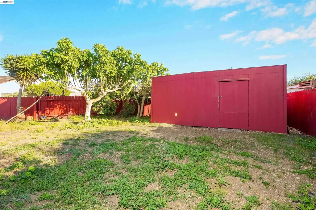 387 Tennyson Road Hayward CA 94544