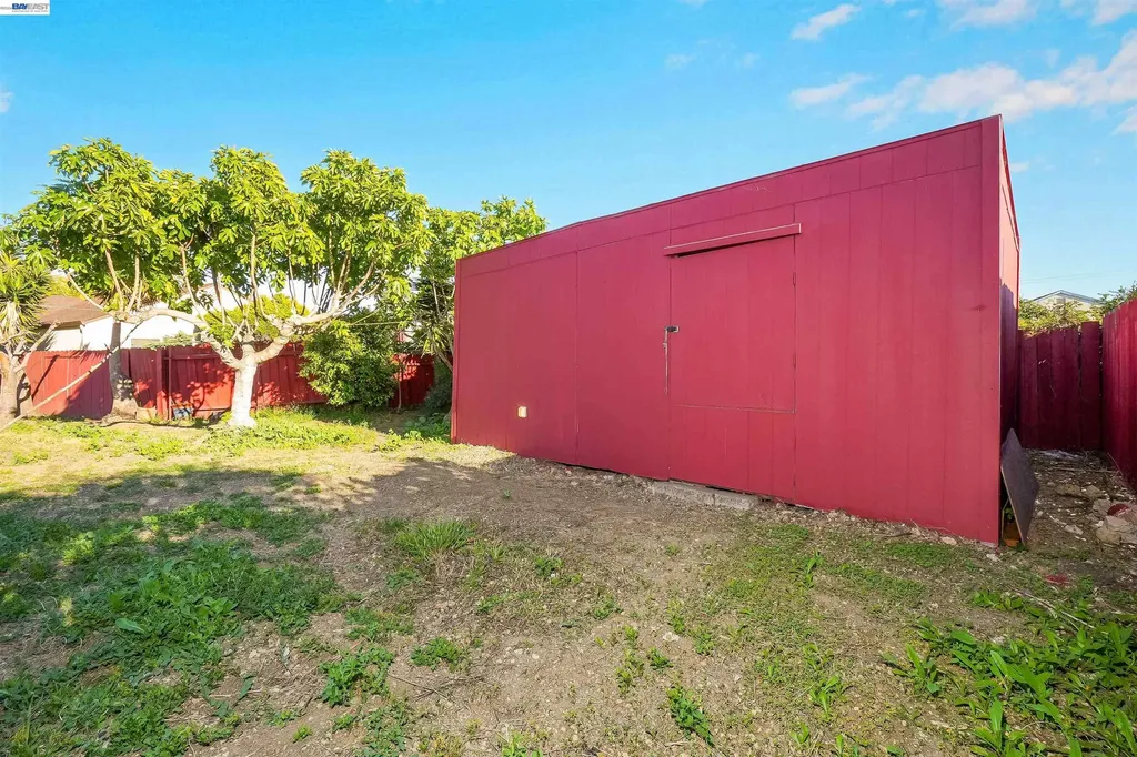 387 Tennyson Road Hayward CA 94544