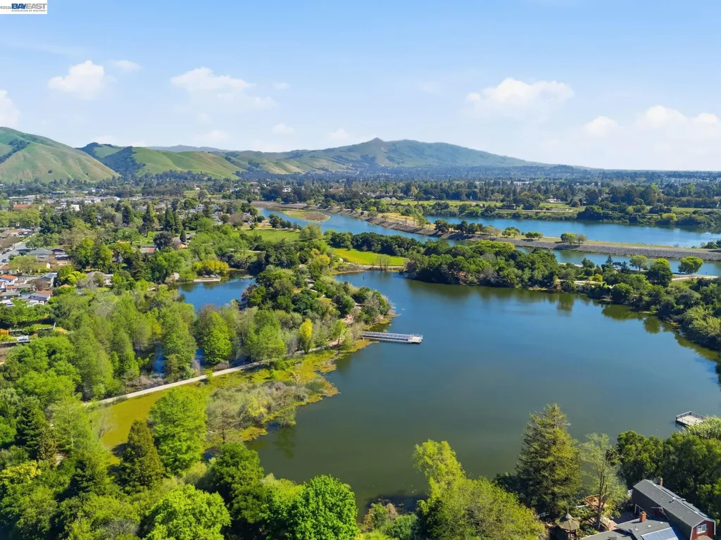 37286 3rd Street Fremont CA 94536