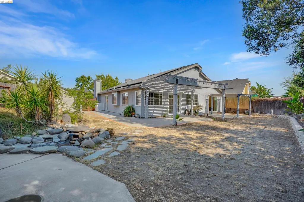 2921 Honeysuckle Circle Antioch CA 94531