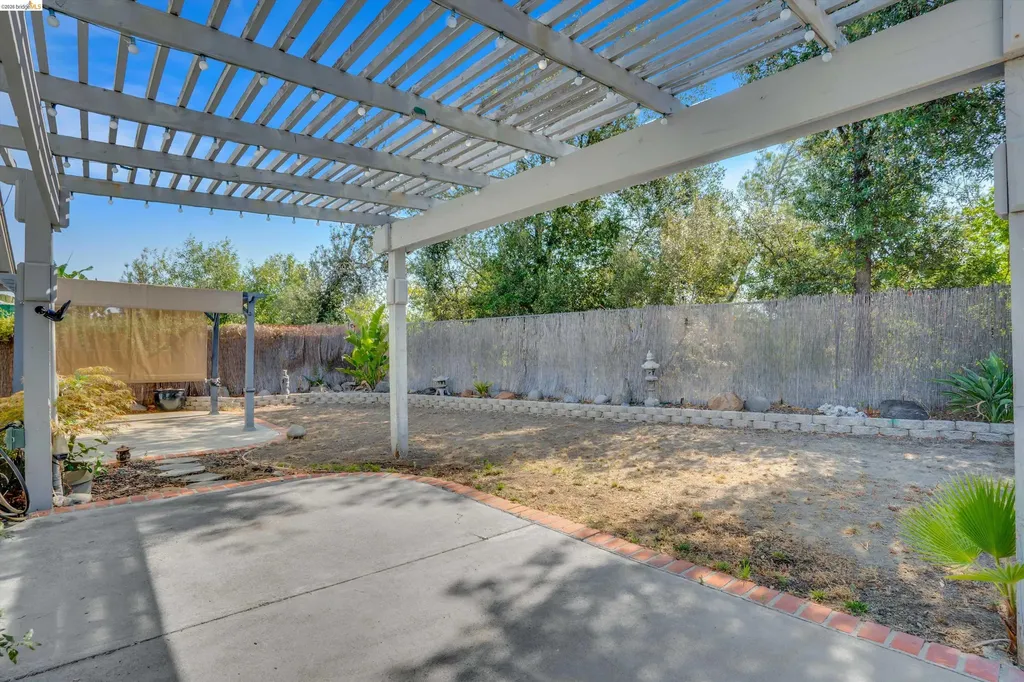 2921 Honeysuckle Circle Antioch CA 94531