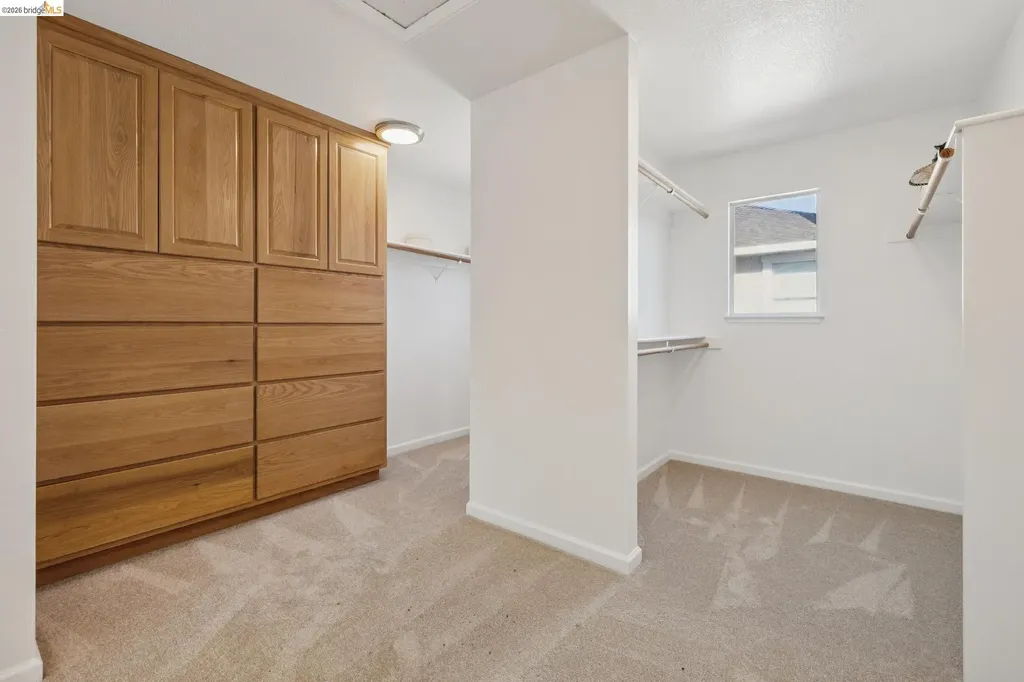 2004 Fries Court Martinez CA 94553