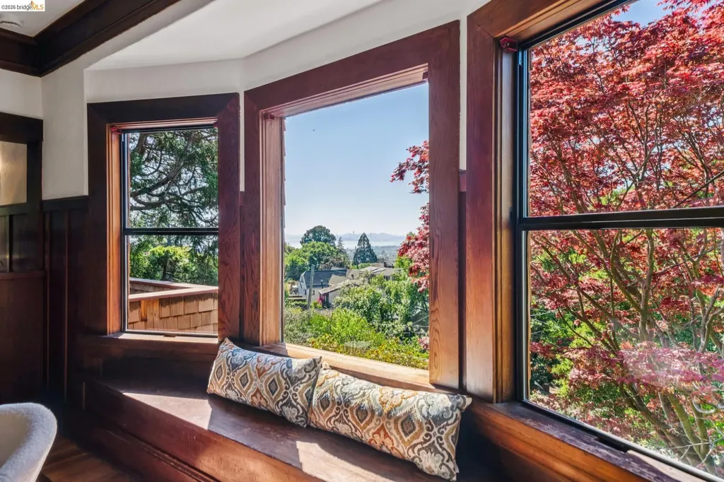813 San Diego Road Berkeley CA 94707