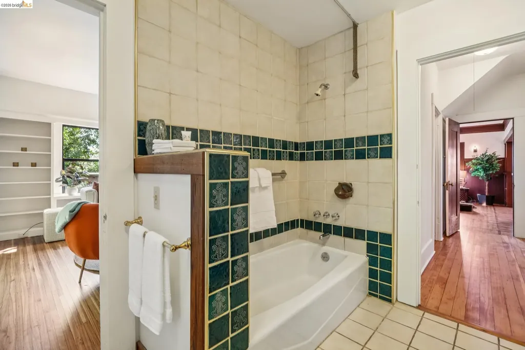 813 San Diego Road Berkeley CA 94707